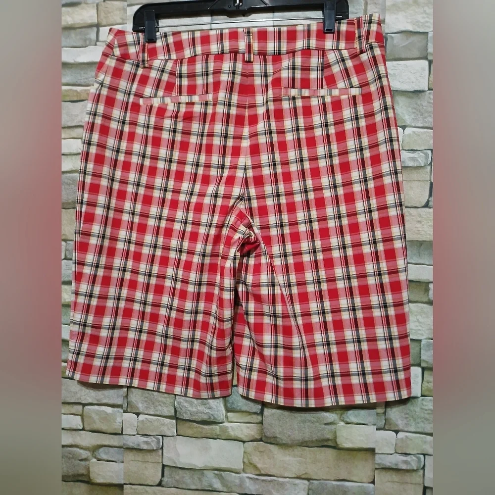 Jones New York Red Plaid‎ Women Shorts Size 14 Modern